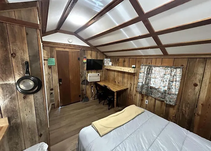 Cozy In The Heart Of Christopher Creek, Perfect For An Arizona Getaway In Nature *
